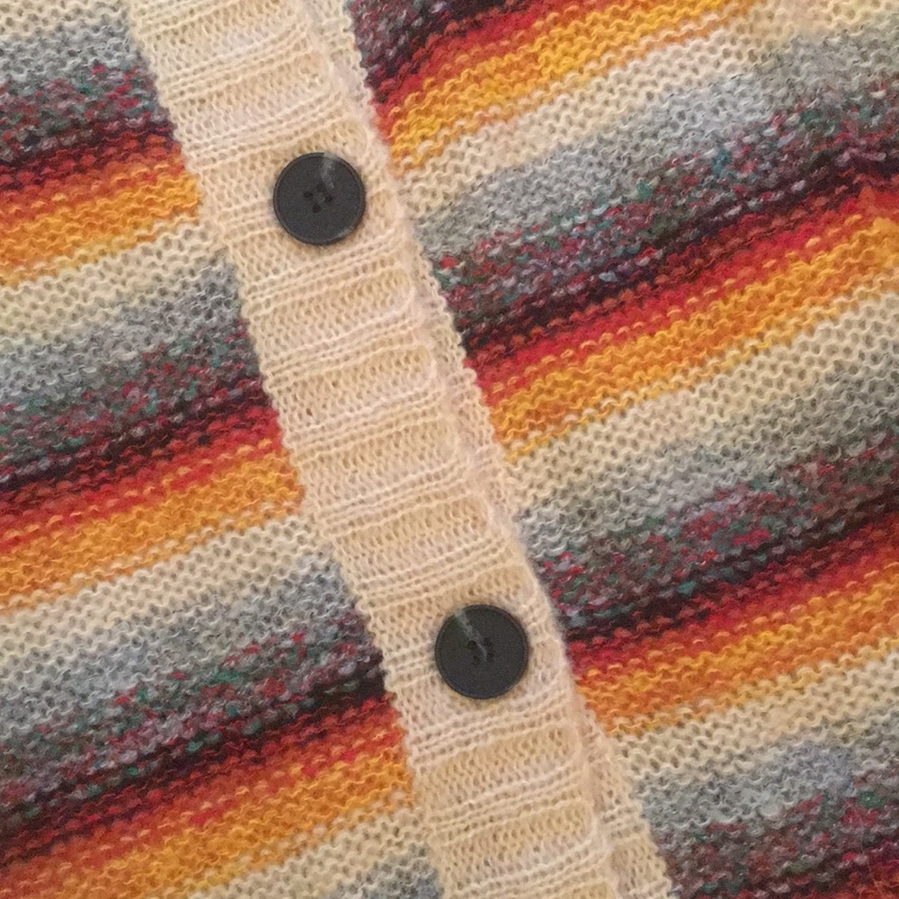 Easel Colorful Buttondown Cardigan - Picture 9 of 13